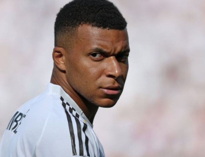 国际足联俱乐部世界杯半决赛：晋级球队与完整赛程