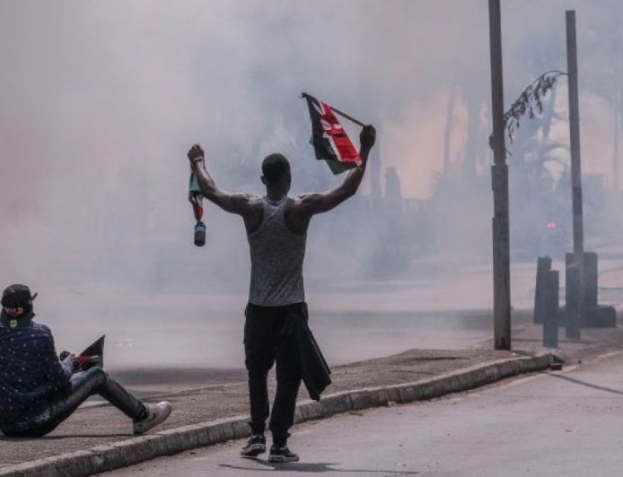 内罗毕陷入安全封锁，“萨巴萨巴”象征被唤起以抗议腐败与镇压