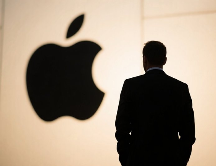 下一任苹果CEO,可能是这位iPhone掌舵人