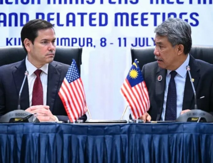 中国支持东南亚核禁令；卢比奥与拉夫罗夫出席东盟会议