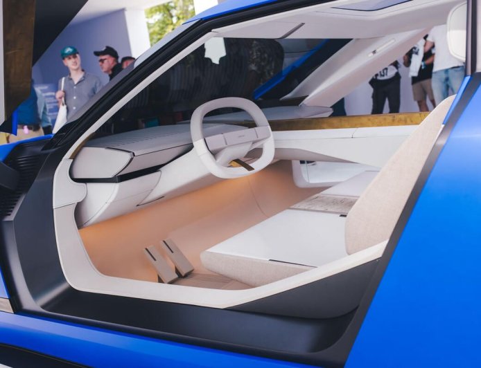 捷豹重塑品牌代表作，Type 00 概念车实车亮相