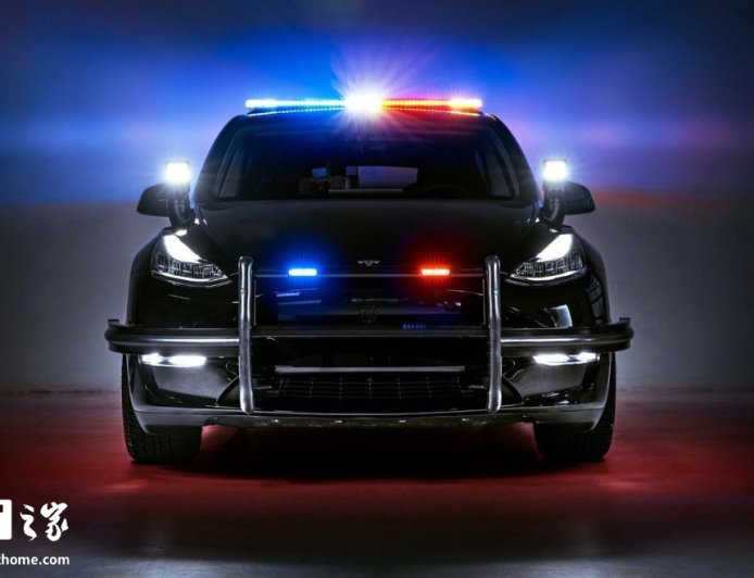 投资者敦促特斯拉收购 Unplugged 改装公司，进军“警用 / 军用定制车”市场