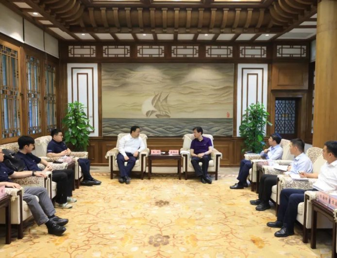 亿航智能 × 清华大学共建低空航空技术联合研究院，研究方向涉能源与推进、自动飞行控制等核心技术