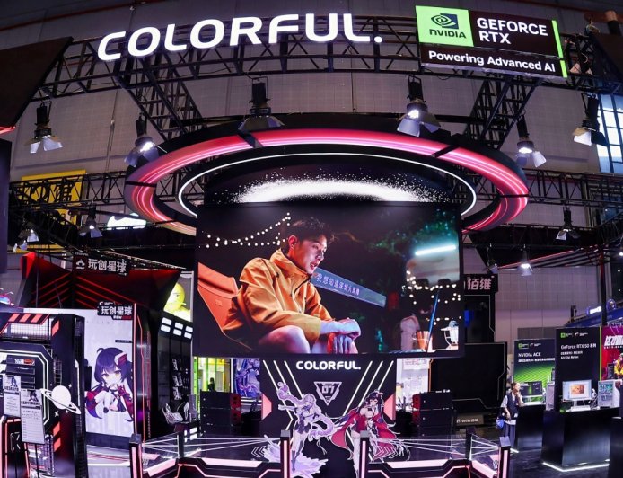 七彩虹亮相 Bilibili World 2025，全新 iGame 影 II DDR5 内存发布