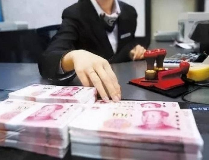 每每想到求职季的“苦”，现在牛马生活似乎也没那么累了