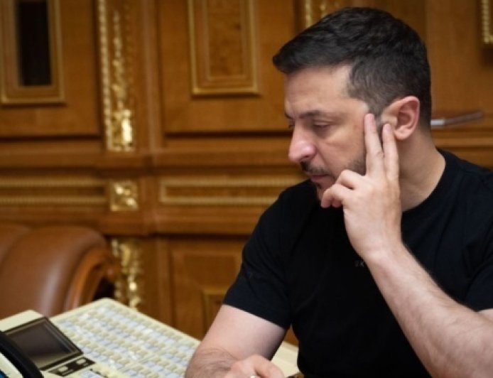 泽连斯基分别与特朗普和吕特通话，讨论对乌军援