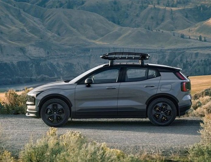 沃尔沃 EX30 Cross Country 纯电跨界车上市，焕新专享参考价 17.98 万 / 23.38 万元