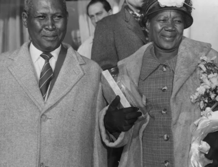 反种族隔离英雄阿尔伯特·卢图利在1967年究竟是如何死亡的？