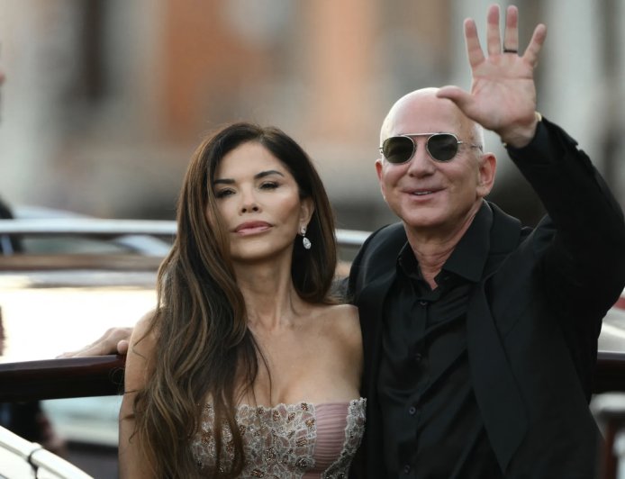 亚马逊创始人贝索斯大规模抛售股票，套现近 57 亿美元