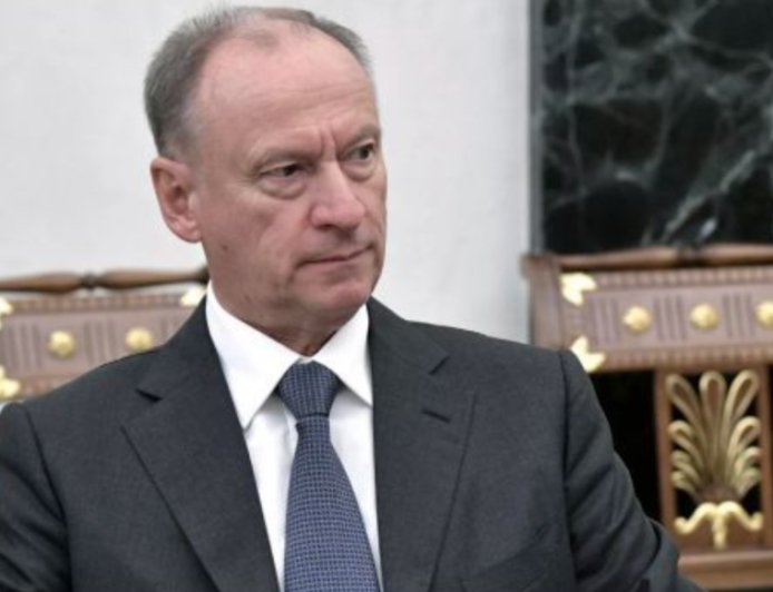 克宫：对加里宁格勒的任何军事入侵都将遭到反击