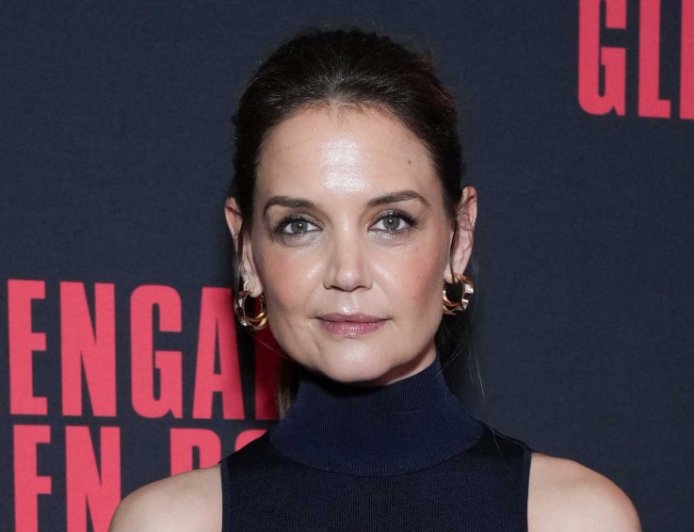 17 Luxe-Looking Fashion Finds Mirror Styles Loved by Our Favorite Celebs