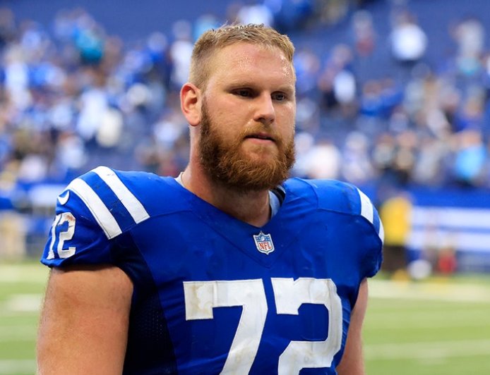 Colts' Braden Smith says OCD battle nearly derailed NFL career, but faith journey helped reclaim football joy