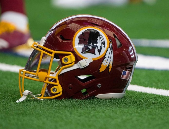 Trump rips Washington Commanders as 'not a good name,' again calls for return to Redskins' identity