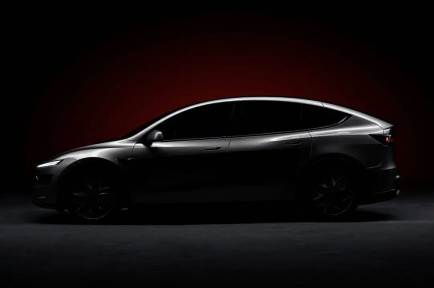 特斯拉Model Y L,用6个座位杀入中国“家庭战争”
