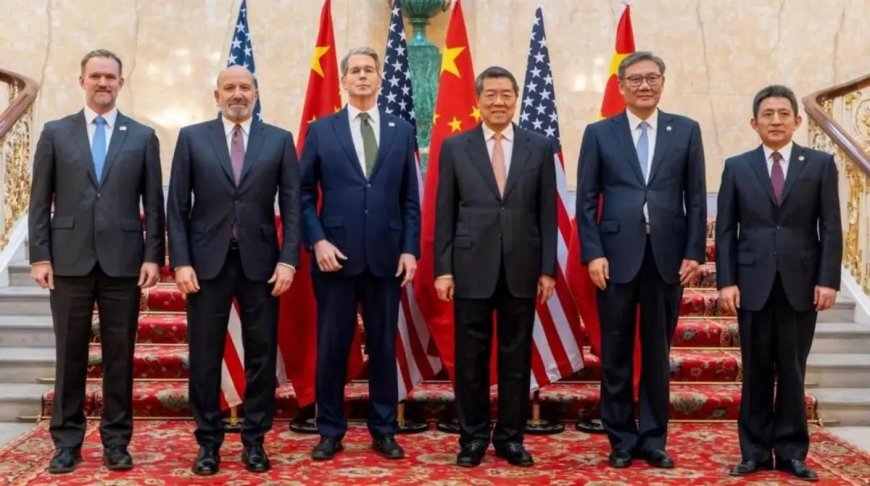 爱泼斯坦文件,是特朗普的一场大型对内“服从性测试”?