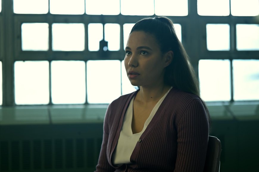Jurnee Smollett Gained 20 Lbs for 'Smoke' Character With 'Body Dysmorphia'