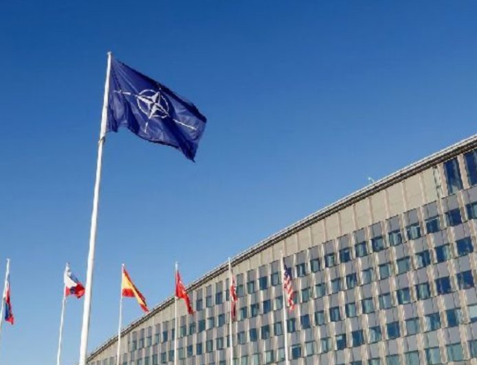 美国和北约酝酿新机制，协调向乌提供美制武器