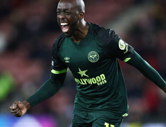 Newcastle handed transfer boost for top target as rival club makes major U-turn