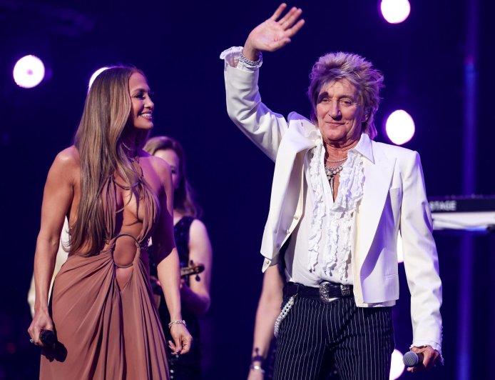 Rod Stewart Shows AI Images of Ozzy Osbourne In Heaven With Dead Music Icons During Concert Tribute