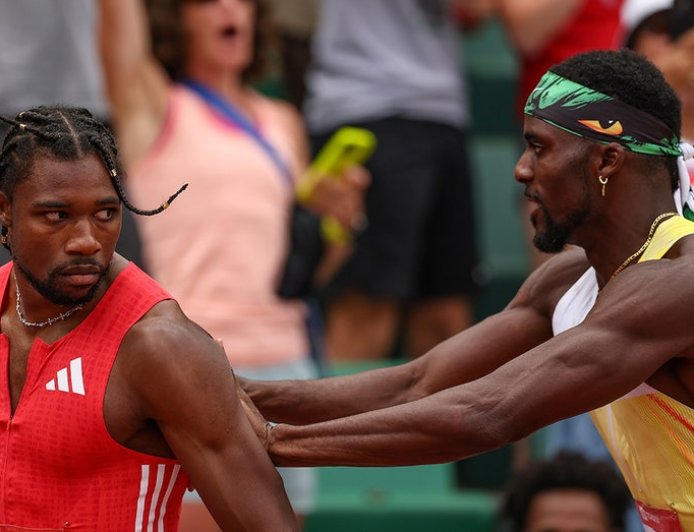 Noah Lyles stares down Olympic teammate after comeback victory, gets shoved afterward