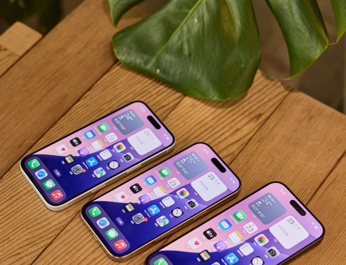 消息称苹果计划将双层串联 OLED 技术首度引入 iPhone 产品线,预计最快 2028 年登场