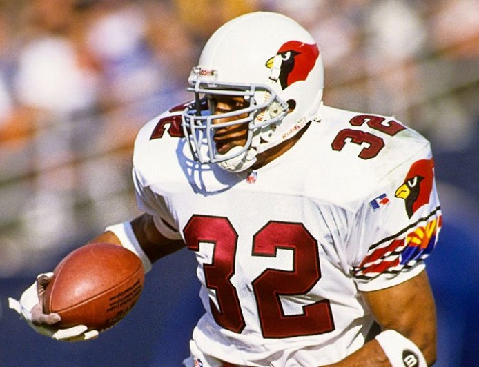 Former NFL running back convicted on 6 felony counts in record-breaking dog fighting operation