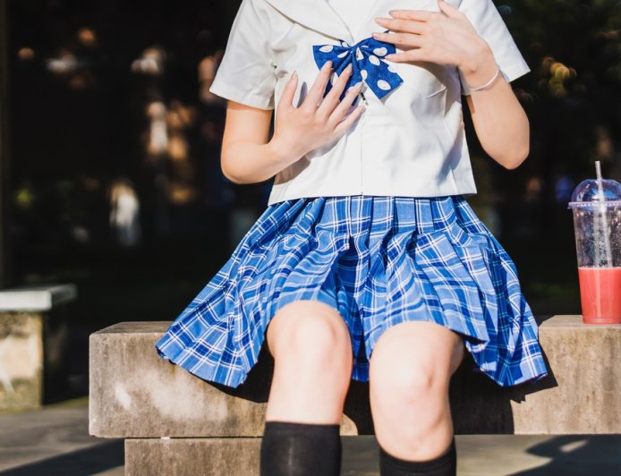 男大生誘自拍！趁國中妹畢旅「公廁激戰鬧出人命」　跑外送還債