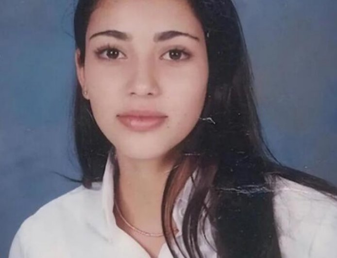 金·卡戴珊原生脸竟美成这样 网友：到底为什么啊？