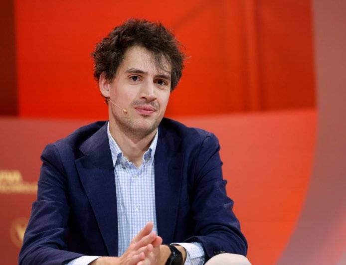 French AI Startup Mistral Seeks $10-Billion Valuation in New Fundraising Round