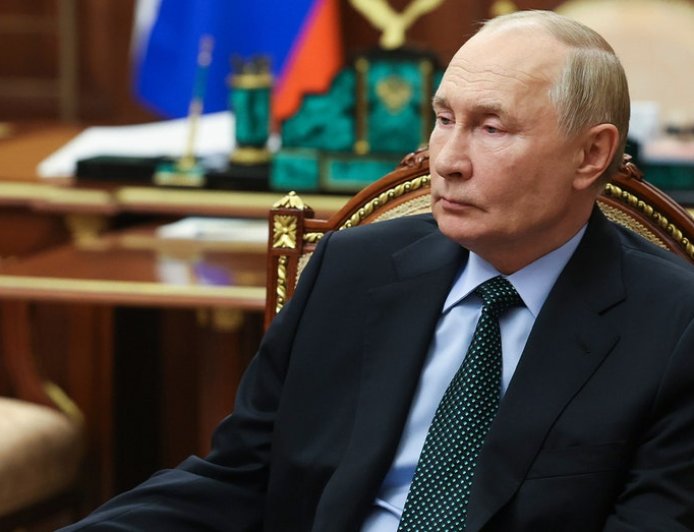 Russia drops missile deployment moratorium amid tensions with Trump admin