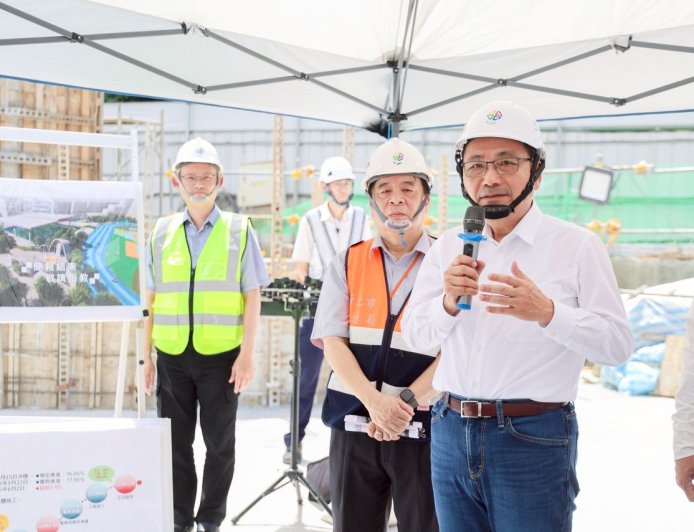 新北第2座捷運共構停車場　侯友宜視察永平國小工程拚2026完工