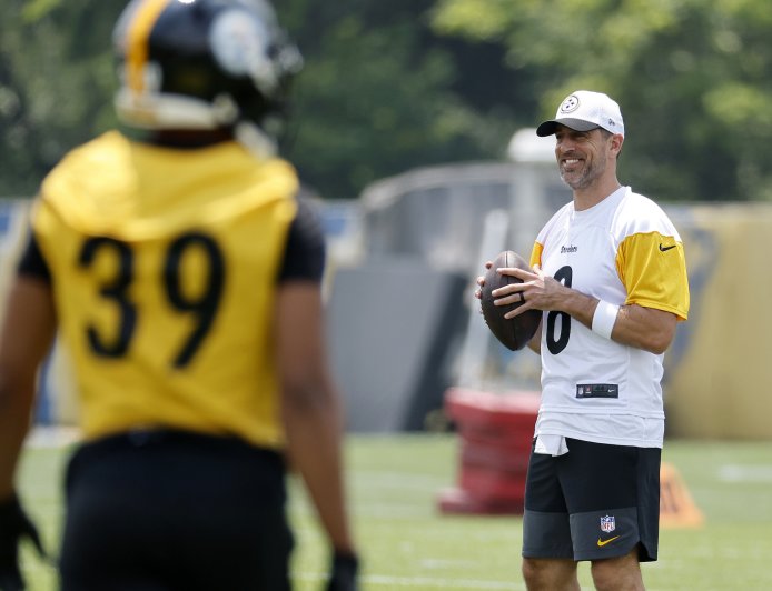 All the Clues About the Identity of Aaron Rodgers' New Mystery Wife