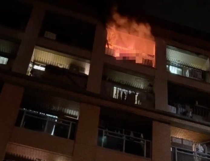 台中男受困陽台被燒死！警消勘驗查死因　床墊旁發現煙蒂
