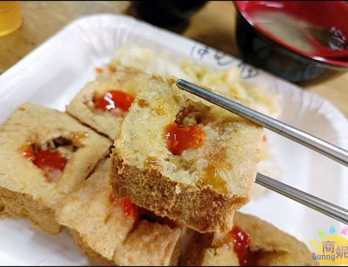 台中火車站旁爆汁臭豆腐評論超過2千則　內用免費飲料熱湯喝到飽