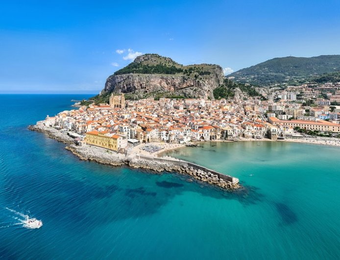 New bridge will link popular island to mainland as critics warn of mafia, earthquakes