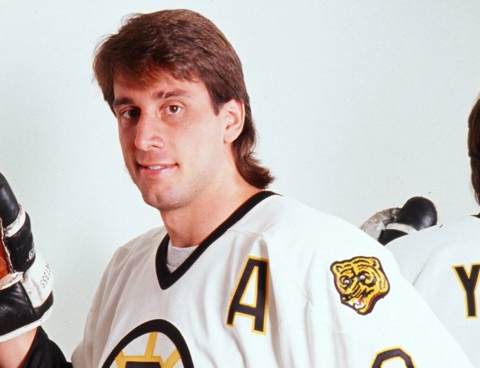 Unlikely Dumb and Dumber star is NHL Hall of Famer in charge of $3billion franchise with record only bettered by Wayne Gretzky