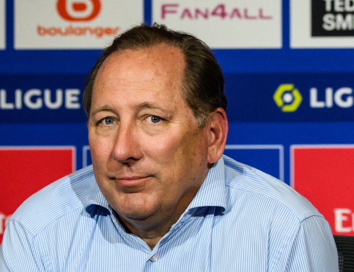 ‘I’d like to help’ – Ex-Premier League club owner ‘definitely interested’ in buying crisis-ridden Sheffield Wednesday