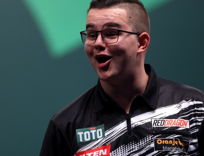 ‘Crying my eyes out’ – Darts star burst into tears when being accused of cheating amid dartitis struggle