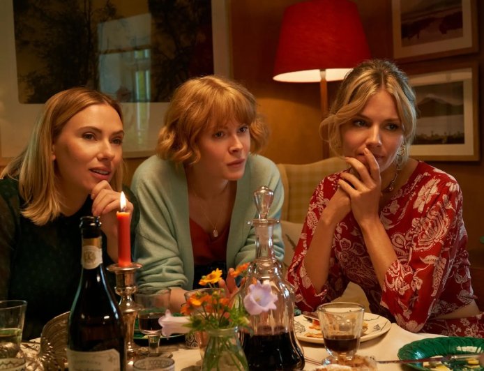 ‘My Mother’s Wedding’ Review: Scarlett Johansson and Sienna Miller Play Sisters in a Warm Family Dramedy