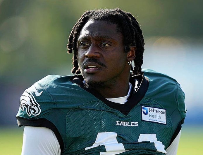 Eagles star wide receiver A.J. Brown reveals peculiar reason why he didn't play college football at Georgia