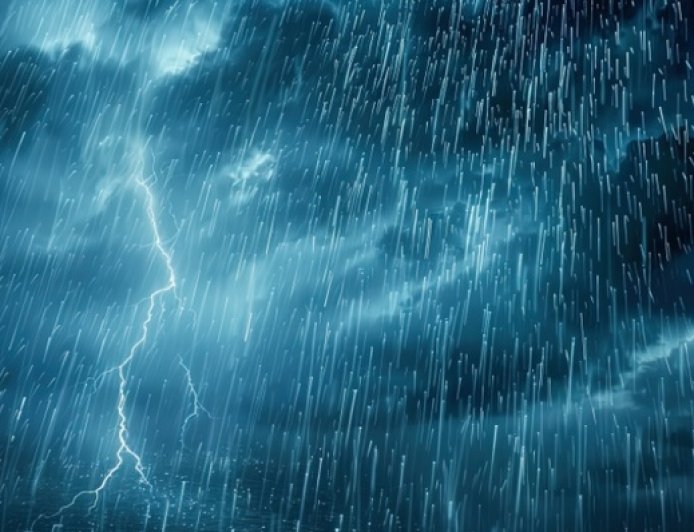 地方新闻精选 | 立秋大范围降雨有望缓解河南旱情 广州山体滑坡仍有5名被困人员在搜救