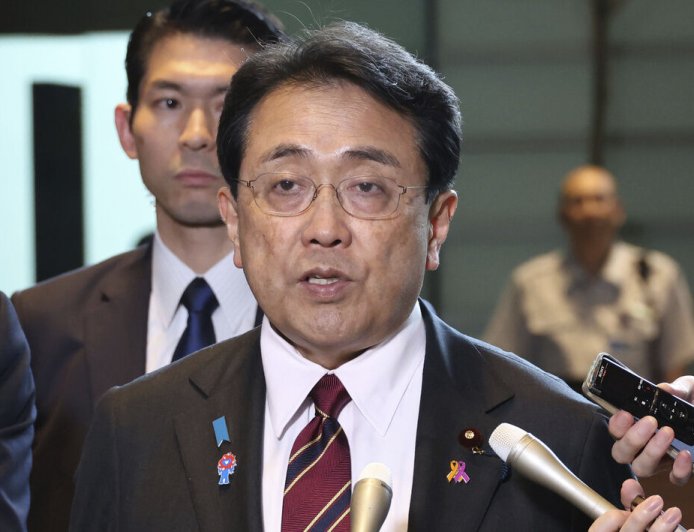 日大臣怒批未遵守協議！　美方承諾修正總統令、退回多收關稅