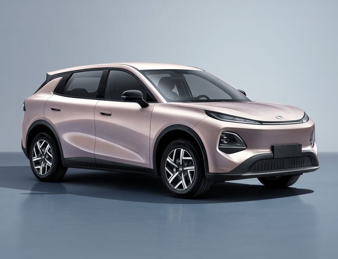 长安“新央企”首款全球小型纯电 SUV“启源 Q05”完成申报