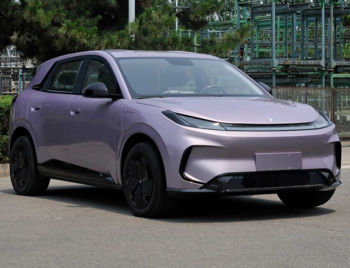 北汽极狐 T1 通过申报，新车 8 月下旬开启预售