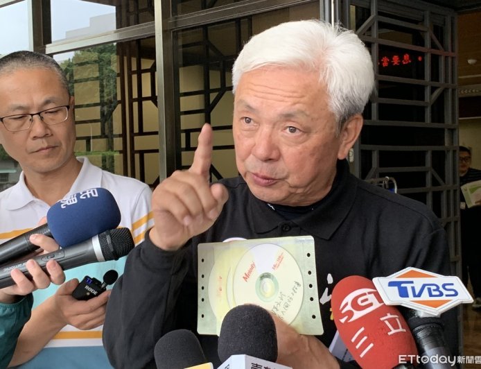 前議員陳滄江與兒合詐助理費！