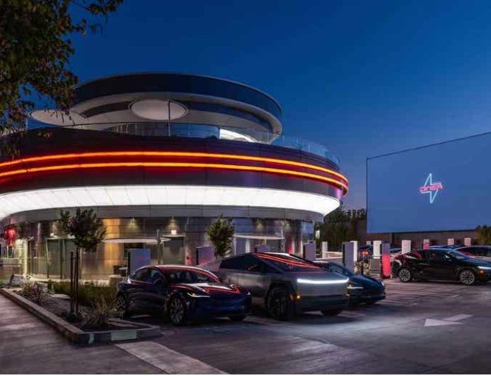 Will Tesla’s diner trend catch on across the US?