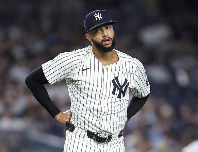 Struggling Yankees reliever Devin Williams gets candid after another rough outing: 'I stink right now'