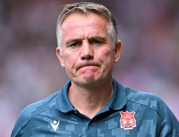 Wrexham in double blow as boss Phil Parkinson fears summer signing has suffered ligament damage