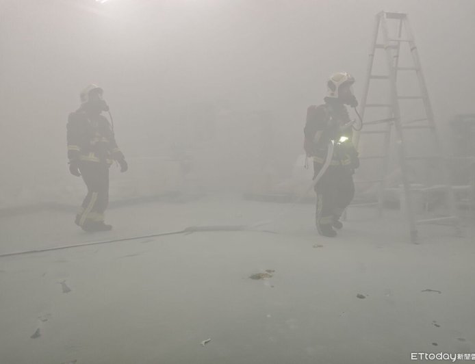 宜蘭五結工廠抽風機台悶燒　消防協助排煙作業解圍