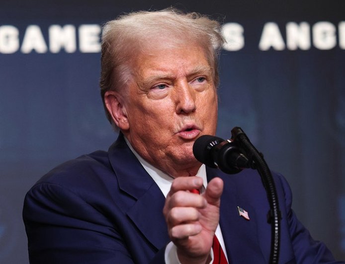 Trump considers deploying National Guard troops to DC ahead of news conference, official says